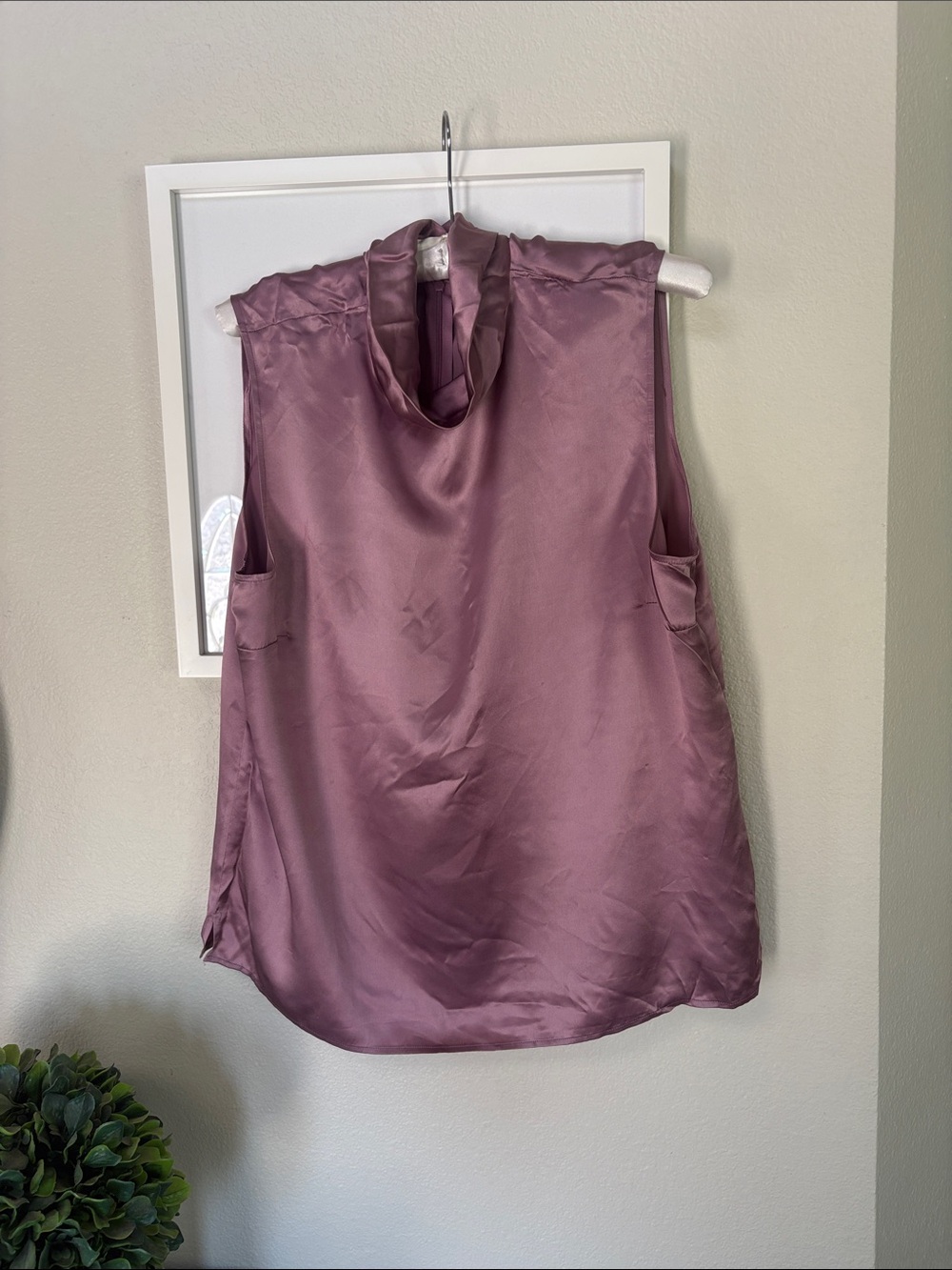 100% silk Josephine Chaus Mauve Silk Sleeveless Mock Neck Top Sz 18